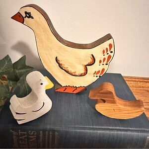 Handmade wood Duck figures Set